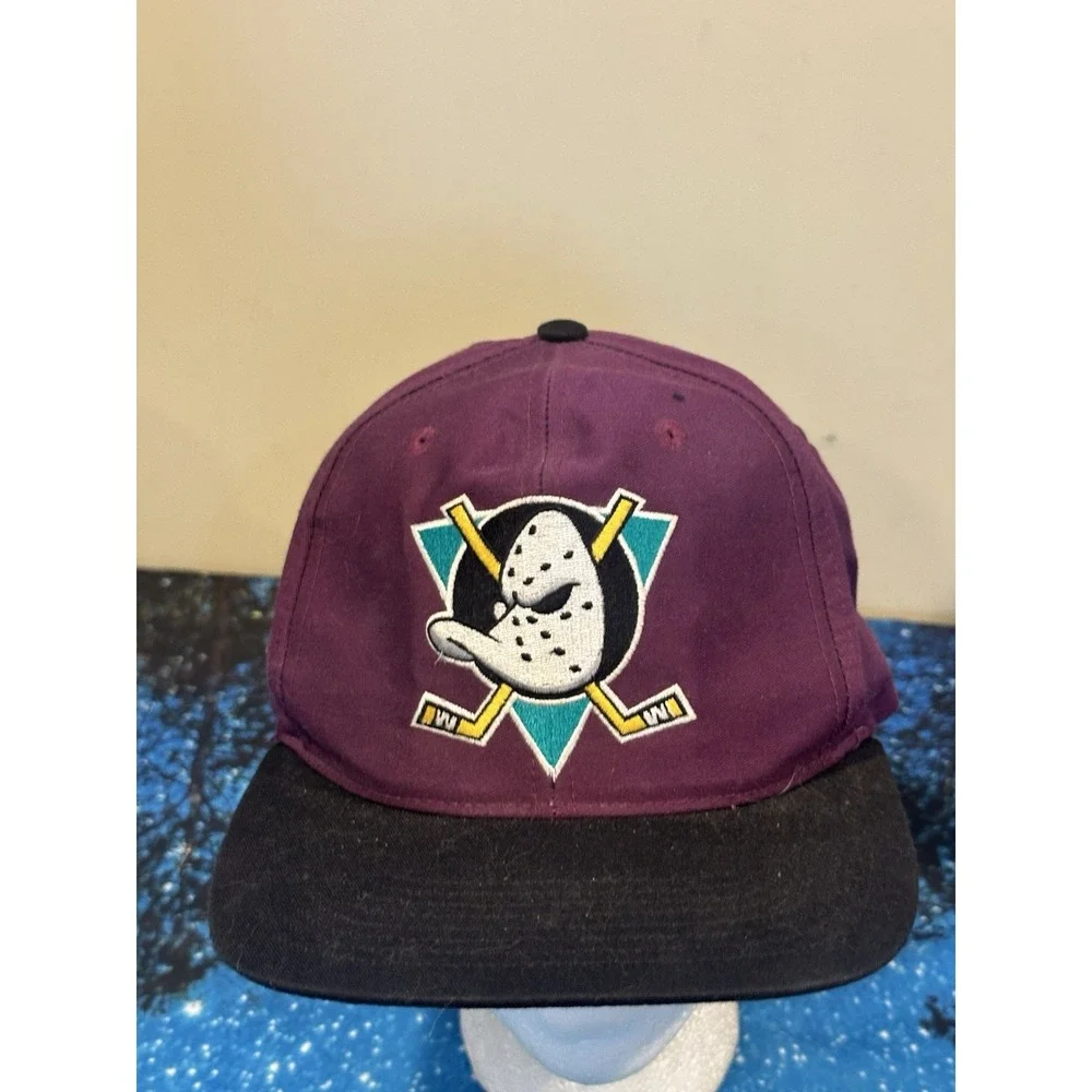 Vintage Mighty Ducks SnapBack‎ Hat